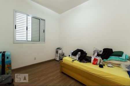 Quarto de apartamento para alugar com 2 quartos, 76m² em Presidente Altino, Osasco