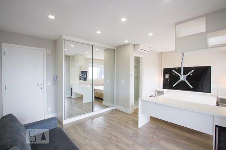 Sala de kitnet/studio à venda com 1 quarto, 37m² em Vila Cordeiro, São Paulo