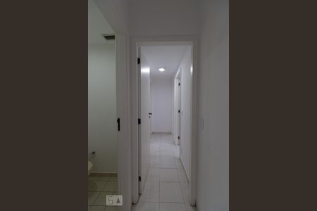 Corredor de apartamento à venda com 3 quartos, 90m² em Vila Gomes Cardim, São Paulo