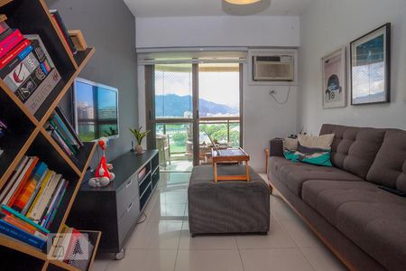 Sala de apartamento à venda com 2 quartos, 76m² em Jacarepaguá, Rio de Janeiro