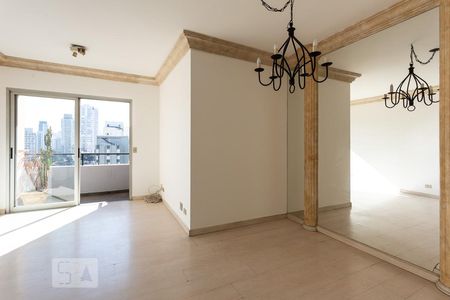 Sala de apartamento para alugar com 3 quartos, 98m² em Vila Olímpia, São Paulo