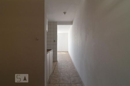 Corredor de entrada de kitnet/studio à venda com 1 quarto, 33m² em Aclimação, São Paulo