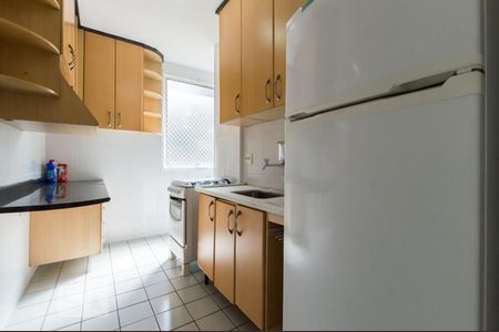 Cozinha de apartamento para alugar com 2 quartos, 60m² em Jaguaré, São Paulo