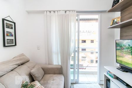 Detalhe porta varanda de apartamento para alugar com 2 quartos, 67m² em Praça da Bandeira, Rio de Janeiro