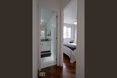 Apartamento à venda com 98m², 3 quartos e 1 vaga Apartamento à venda com 98m², 3 quartos e 1 vagaSuíte