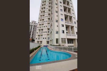 Apartamento à venda com 98m², 3 quartos e 1 vaga Apartamento à venda com 98m², 3 quartos e 1 vagaPiscina