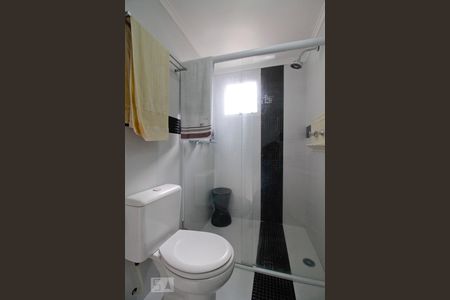 Apartamento à venda com 98m², 3 quartos e 1 vaga Apartamento à venda com 98m², 3 quartos e 1 vagaBanheiro da Suíte