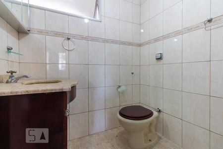 Banheiro de apartamento para alugar com 3 quartos, 82m² em Vila Sofia, São Paulo