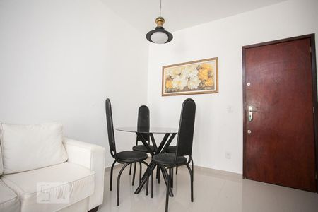 Apartamento à venda com 50m², 1 quarto e 1 vagaSALA