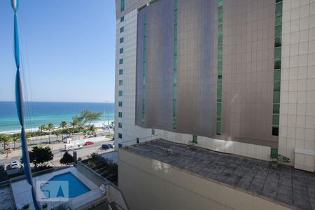 VISTA VARANDA de apartamento à venda com 1 quarto, 50m² em Barra da Tijuca, Rio de Janeiro