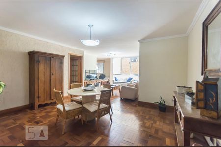 Sala de apartamento para alugar com 3 quartos, 136m² em Itaim Bibi, São Paulo