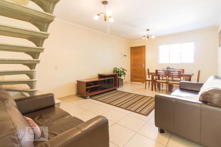 Casa à venda com 85m², 3 quartos e 2 vagasSala