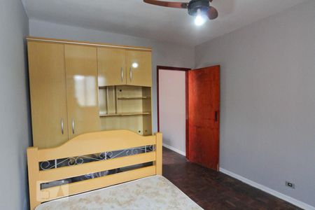 Quarto 2 de casa para alugar com 2 quartos, 120m² em Parque Peruche, São Paulo