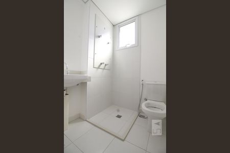 Banheiro de apartamento para alugar com 3 quartos, 134m² em Vila Sônia, São Paulo