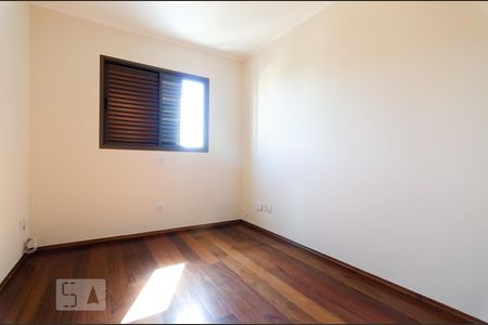 Quarto 1 de apartamento à venda com 4 quartos, 150m² em Mansões Santo Antônio, Campinas