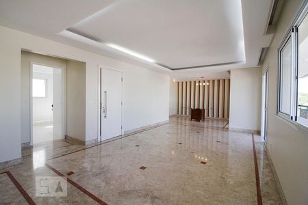 Sala de apartamento à venda com 3 quartos, 168m² em Vila Romana, São Paulo