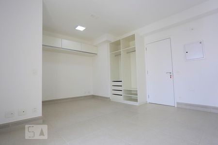 Studio para alugar com 33m², 1 quarto e 2 vagasSala