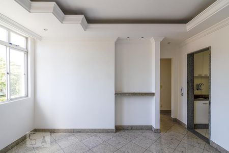 Sala de apartamento para alugar com 3 quartos, 90m² em Cidade Nova, Belo Horizonte