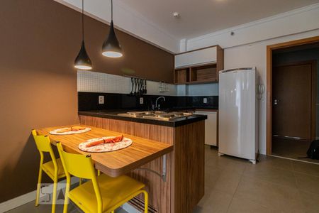 Cozinha de kitnet/studio para alugar com 1 quarto, 45m² em Tamboré, Santana de Parnaíba