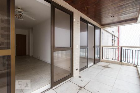 Varanda de apartamento para alugar com 1 quarto, 60m² em Barra da Tijuca, Rio de Janeiro