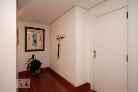 Hall de Entrada de apartamento para alugar com 3 quartos, 180m² em Bela Vista, São Paulo