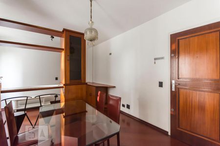 Sala de apartamento para alugar com 1 quarto, 50m² em Vila Olímpia, São Paulo