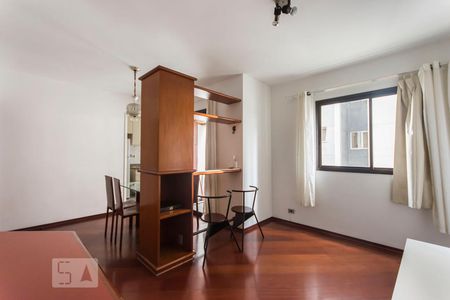 Sala de apartamento para alugar com 1 quarto, 50m² em Vila Olímpia, São Paulo