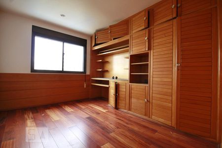 Quarto 1 de apartamento à venda com 4 quartos, 187m² em Vila Andrade, São Paulo