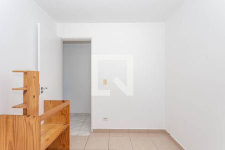 Quarto 1 de apartamento para alugar com 2 quartos, 60m² em Vila Moraes, São Paulo