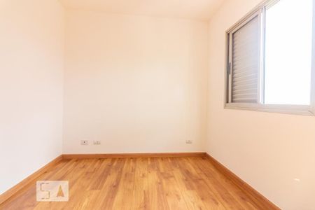 quarto  3 de apartamento para alugar com 3 quartos, 60m² em Vila Osasco, Osasco