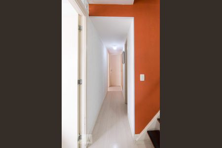Corredor de acesso aos dormitórios de apartamento para alugar com 3 quartos, 149m² em Jardim Botânico, Rio de Janeiro