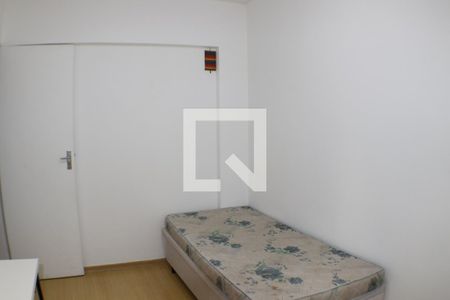 Quarto 2 de apartamento para alugar com 2 quartos, 48m² em Taquara, Rio de Janeiro