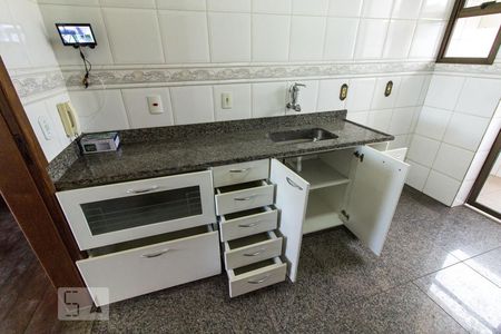 Cozinha Armário de apartamento à venda com 3 quartos, 82m² em Itapoã, Belo Horizonte