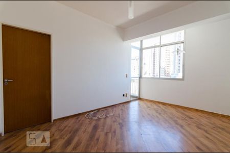 Apartamento à venda com 52m², 1 quarto e sem vagaSala