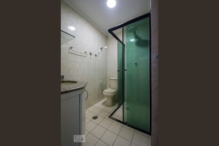 Banheiro de apartamento à venda com 2 quartos, 65m² em Santa Paula, São Caetano do Sul