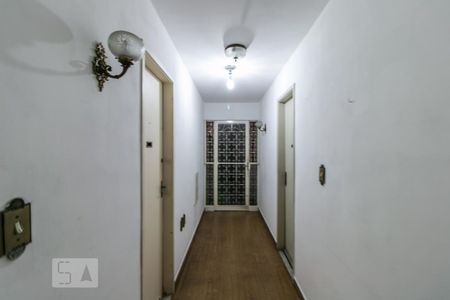 Entrada Exclusiva por Apartamento de apartamento para alugar com 2 quartos, 79m² em Vila Isabel, Rio de Janeiro