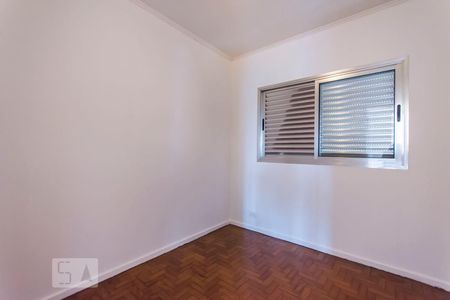 Quarto de apartamento para alugar com 3 quartos, 111m² em Moema, São Paulo
