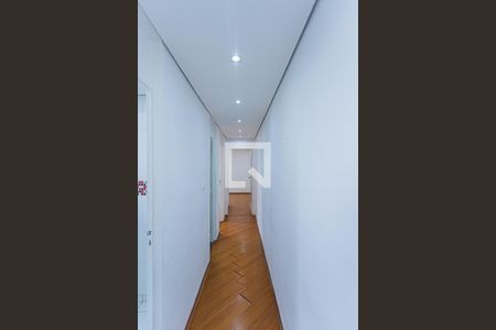 Corredor de apartamento para alugar com 2 quartos, 55m² em Limão, São Paulo