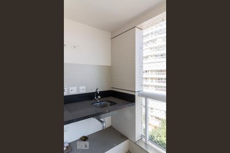 Sacada de apartamento à venda com 3 quartos, 100m² em Alto da Lapa, São Paulo