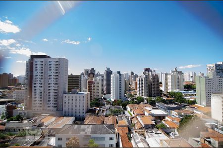 Vista da janela da sala de apartamento para alugar com 3 quartos, 118m² em Centro, Campinas