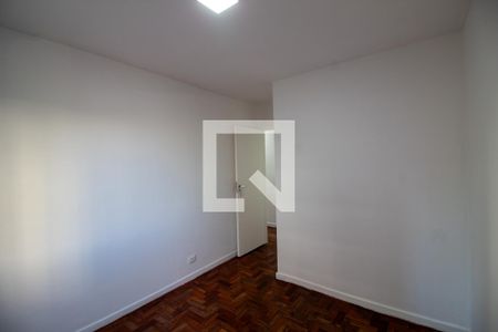 Quarto 2 de apartamento para alugar com 2 quartos, 66m² em Jardim das Acácias, São Paulo
