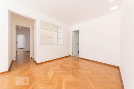 Sala de apartamento para alugar com 3 quartos, 106m² em Cambuí, Campinas