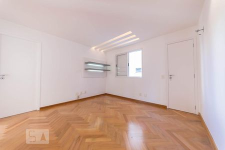 Sala Tv de apartamento para alugar com 3 quartos, 106m² em Cambuí, Campinas