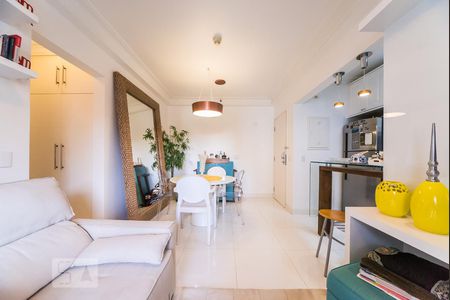 Sala de apartamento para alugar com 1 quarto, 50m² em Vila Uberabinha, São Paulo