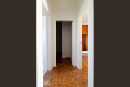 Corredor de apartamento à venda com 2 quartos, 83m² em Jardim Chapadão, Campinas