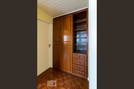 Corredor de apartamento à venda com 3 quartos, 110m² em Vila Olímpia, São Paulo