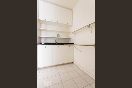 Cozinha de kitnet/studio à venda com 1 quarto, 48m² em Cerqueira César, São Paulo