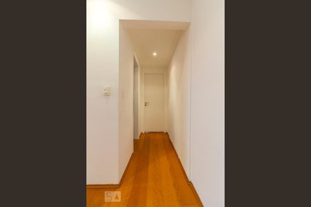 Corredor de Acesso aos Quartos e Banheiro  de apartamento à venda com 2 quartos, 55m² em Mooca, São Paulo