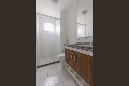 Banheiro de apartamento para alugar com 3 quartos, 161m² em Vila Monte Alegre, São Paulo