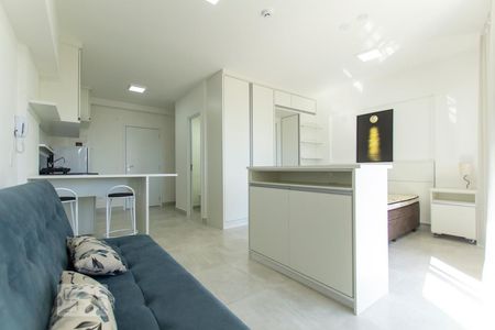 Sala de kitnet/studio à venda com 1 quarto, 40m² em Centro, Jundiaí